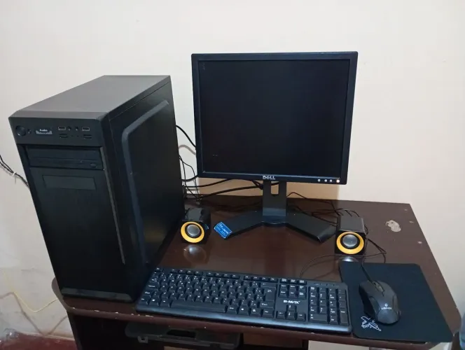 Vendo computador completo top ótimo desempenho i 3 terceira geração 8 gigas