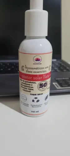 Protetor solar natural FPS50 sem parabenos