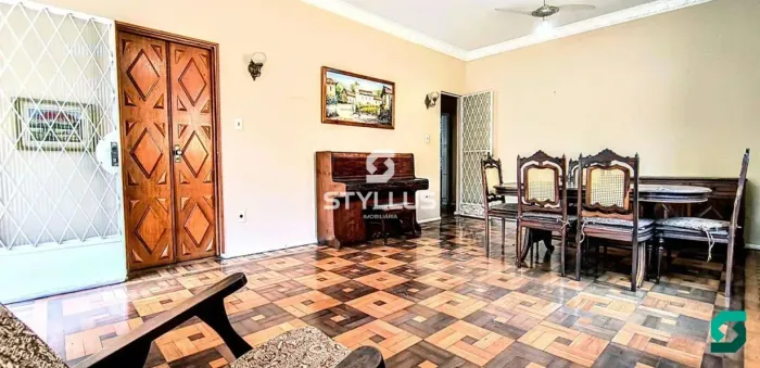Piedade | Casa 5 quartos, sendo 1 suite