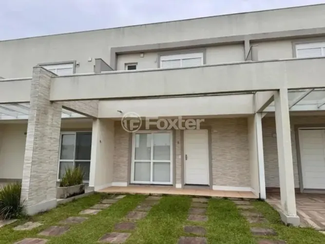 Casa em codomino fechado com 114 m² com 3 quartos em Centro - Xangri-Lá - RS