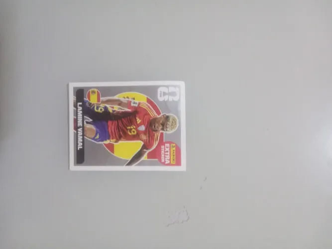 figurinha legend yamal prata