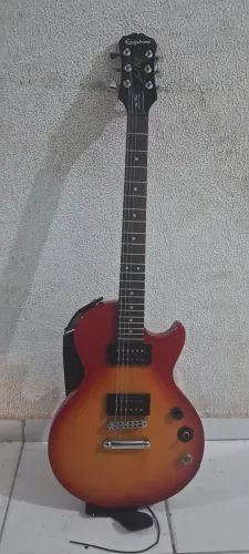 Guitarra Les Paul Epiphone pra vender logo
