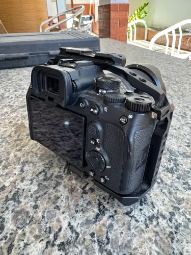 Sony a7 iv