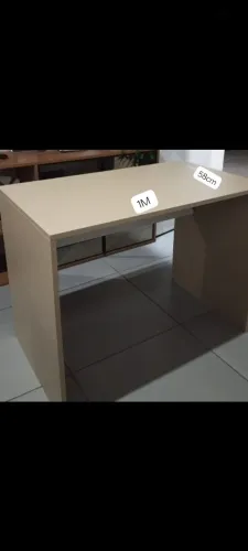 Mesa de estudo/escritório ou loja