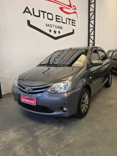 Toyota Etios X 1.3 Flex 16V 5P Mec. 2014