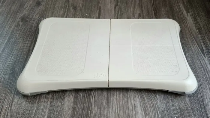 Nintendo Wii Balance Board + 2 jogos originais na caixa