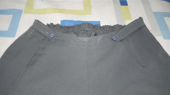 Calça social para gestante