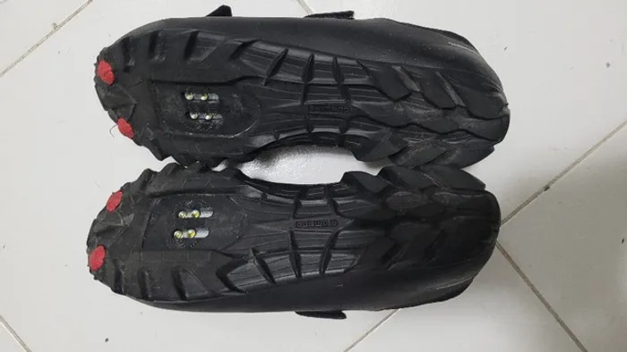 Sapatilha de Ciclismo Mtb Shimano SH Me100