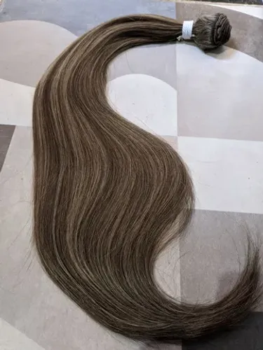 PROMOÇÃO mega hair na tela Humanizado 70cm, 150g Morena iluminada 100% REALISTA 