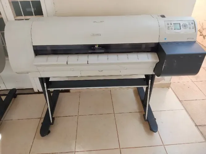 02 Plotters Canon IPF710