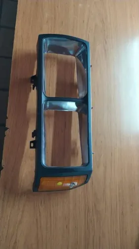 Moldura Farol Passat 1983 ate 1989 Paralelo