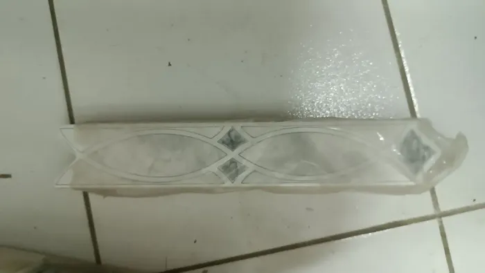 Faixa decorativa cinza cabul