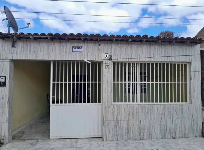 - Casa a venda no Parque Vitória 