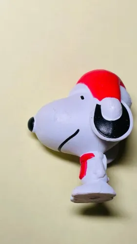 Cacau Show Turma do Snoopy Gogo do Snoopy Turma do Minduim Peanuts boneco 3 cm - bonequinh