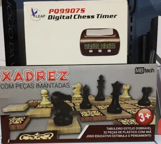 Kit xadrez magnetico com relogio 