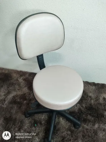 Cadeira Mocho para Estética 