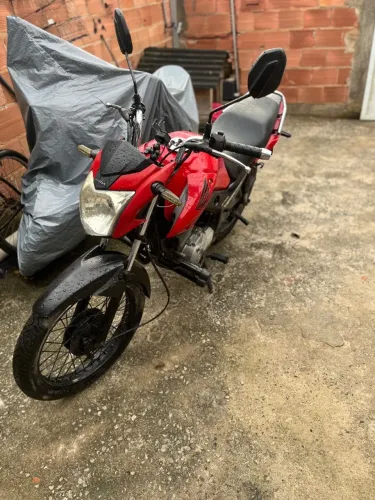 Moto em dia, no meu nome.
