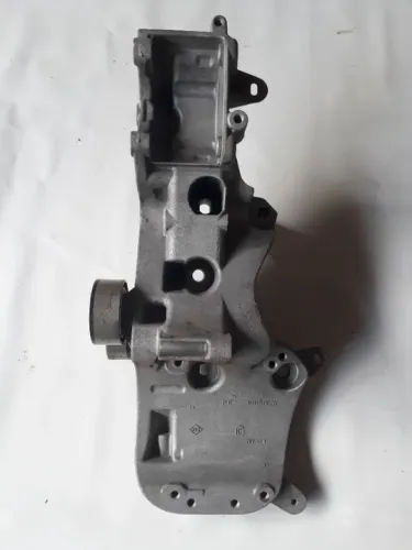 Renault Logan/Duster/Sandero 1.6 - Suporte do alternador/bomba e compressor - original