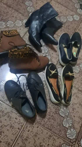 Sapatos diversos