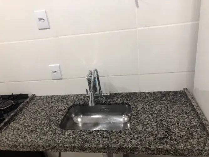Bancada de cozinha com cuba inox, bancada para banheiro com cuba e tanque