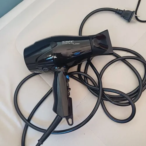 Secador de Cabelo Taiff Compacto Turbo Preto