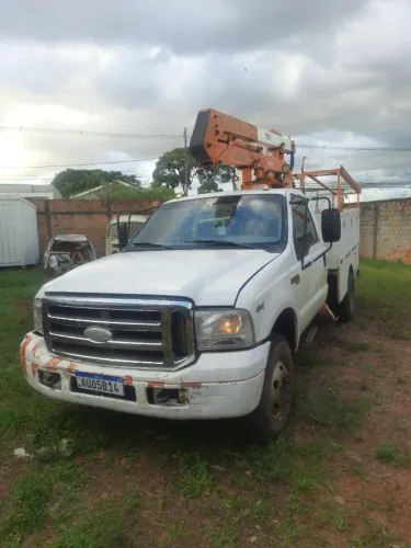 FORD F4000 4x4 2011 COM CESTA ÁEREA