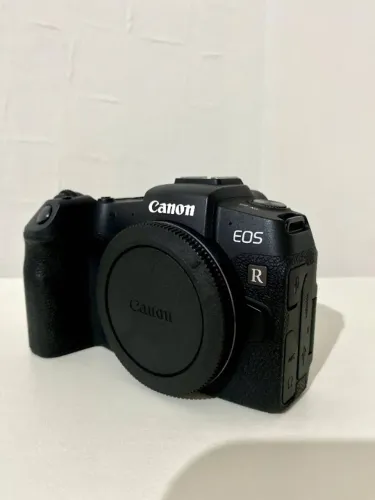 Câmera Canon EOS RP
