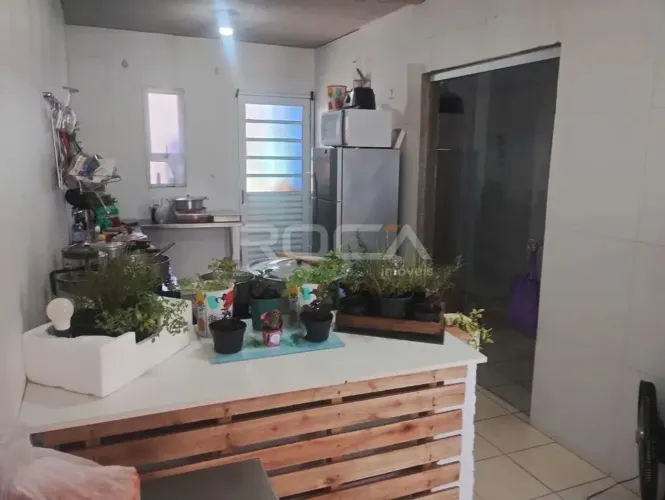 Casa à venda no Jardim Cristo Redentor em Ribeirão Preto - 2 dormitórios!