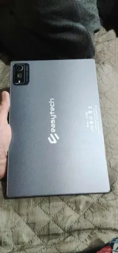 Tablet Easytech E1035