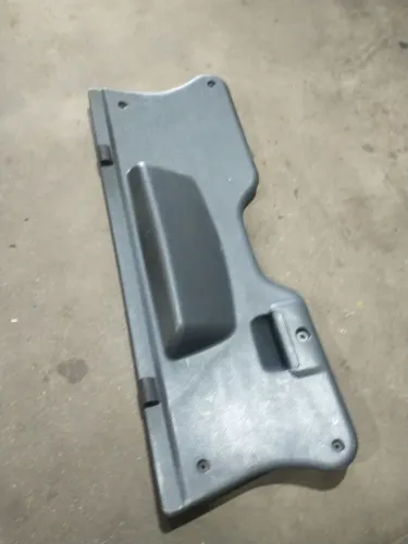 Moldura tampa traseira Fiat Palio fire 