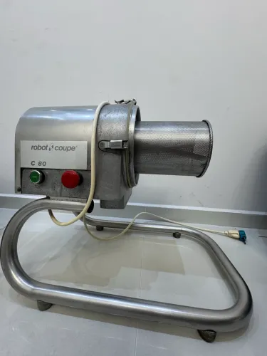 Despolpadeira / processador / peneira Robot Coupe C80. 
