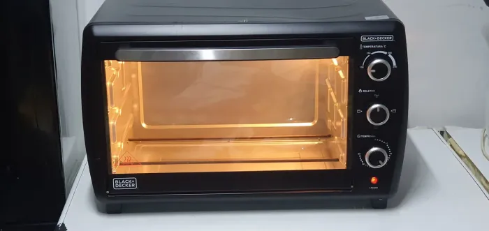 Forno de bancada elétrico Black & Decker 50L preto 110v
