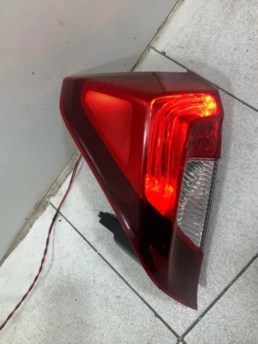 Lanterna traseira lado esquerdo Honda Fit 2018/2021 com led