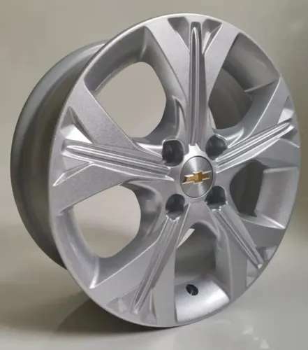 Rodas de liga leve Chevrolet Onix Prata 4x100 novas aro 15