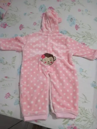 Macacão de microfibra. Pijama 