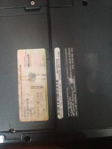 Notebook Dell - Vendo Completo para Uso das Peças