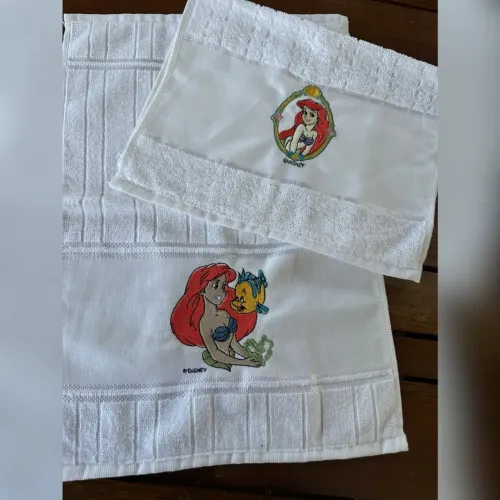 Toalhinhas bordadas escolar