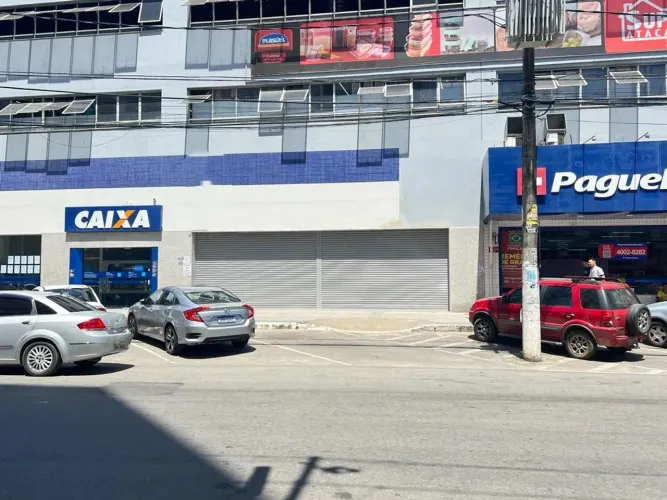 Ponto comercial Expedito Garcia para aluguel possui 363m² - Cariacica - ES