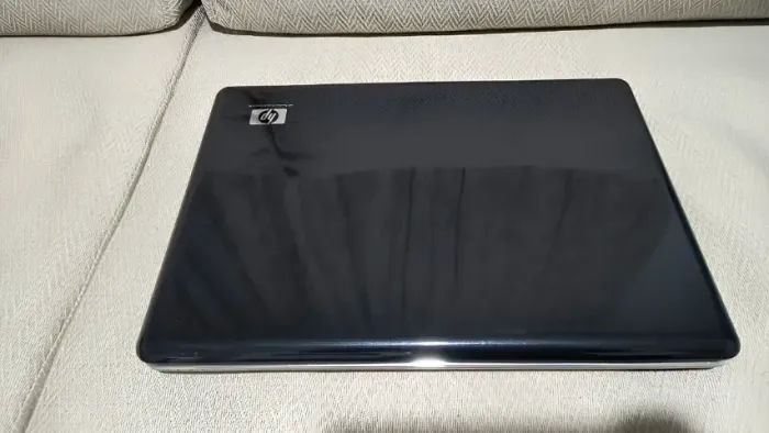 Hp Pavilion Dv5 - Amd Turion X2 Ultra Zm-80 Dual Core - 4gb (Usado) - Leiam o anúncio todo