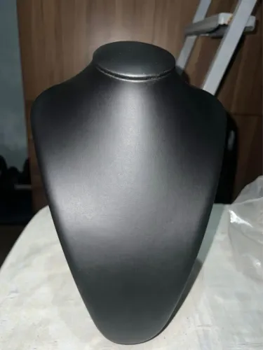 Busto Expositor Colares Joias
