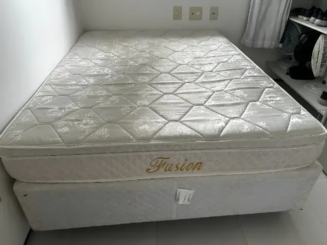 Cama de Casal Completa 