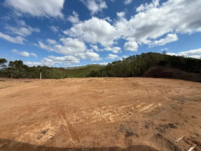 Terreno exclusivo em Santa Teresa, por apenas R$118.000,00