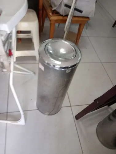 Lixeira de aço inox para escritório