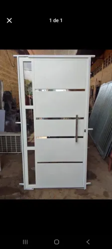 Porta Tipo Pivotante