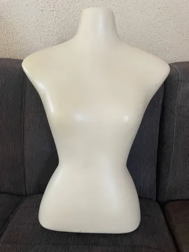 Manequim Feminino para Loja