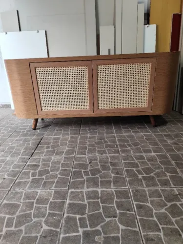 Aparador estilo retro.