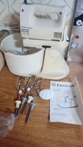 Batedeira Eletrolux antiga modelo FM 171