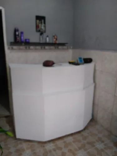 Balcão de recepção, em mdf branco top