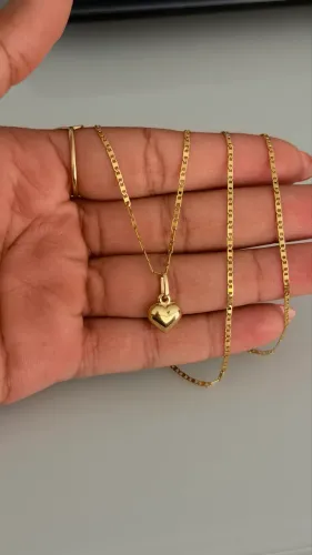 Corrente piastrine no ouro 18k com pingente de coração R$ 2220