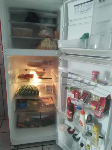 Geladeira Frost Free 420 litros
